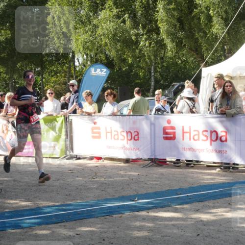 07.09.2025 - 19. Norderstedt Triathlon Zöllner http://msf.ph/oto/8786153 07.09.2025 12:59:16 Ziel 1386 meine-sportfotos.de