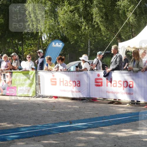 07.09.2025 - 19. Norderstedt Triathlon Zöllner http://msf.ph/oto/8786167 07.09.2025 13:00:03 Ziel 776, 1255 meine-sportfotos.de