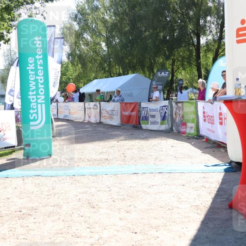 07.09.2025 - 19. Norderstedt Triathlon Zöllner http://msf.ph/oto/8786170 07.09.2025 15:38:38 Ziel  meine-sportfotos.de