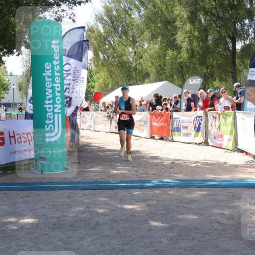 07.09.2025 - 19. Norderstedt Triathlon Zöllner http://msf.ph/oto/8786173 07.09.2025 13:23:54 Ziel 274 meine-sportfotos.de