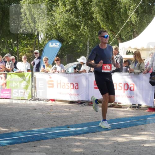 07.09.2025 - 19. Norderstedt Triathlon Zöllner http://msf.ph/oto/8786180 07.09.2025 13:00:04 Ziel 214, 776, 1255 meine-sportfotos.de