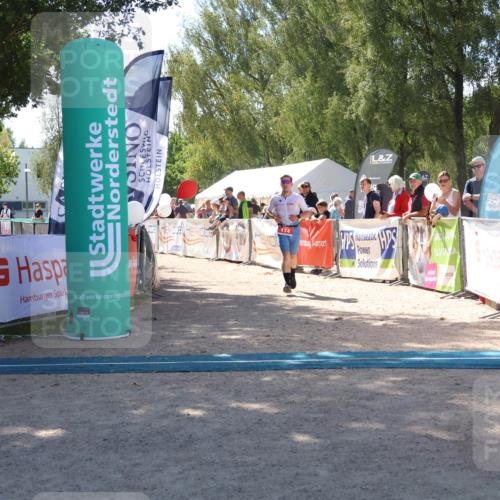 07.09.2025 - 19. Norderstedt Triathlon Zöllner http://msf.ph/oto/8786198 07.09.2025 13:24:01 Ziel 174, 274, 1234 meine-sportfotos.de