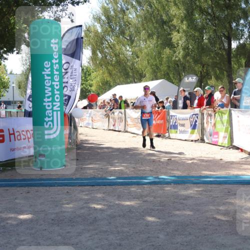 07.09.2025 - 19. Norderstedt Triathlon Zöllner http://msf.ph/oto/8786200 07.09.2025 13:24:01 Ziel 174, 274, 1234 meine-sportfotos.de