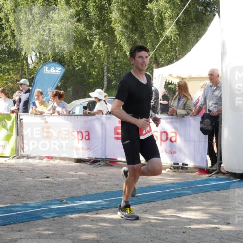 07.09.2025 - 19. Norderstedt Triathlon Zöllner http://msf.ph/oto/8786219 07.09.2025 13:00:09 Ziel 214, 776, 1255, 1343 meine-sportfotos.de