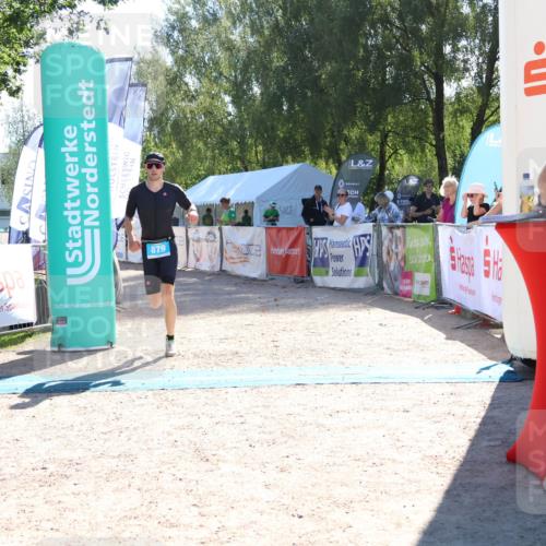 07.09.2025 - 19. Norderstedt Triathlon Zöllner http://msf.ph/oto/8786220 07.09.2025 15:39:17 Ziel 879 meine-sportfotos.de