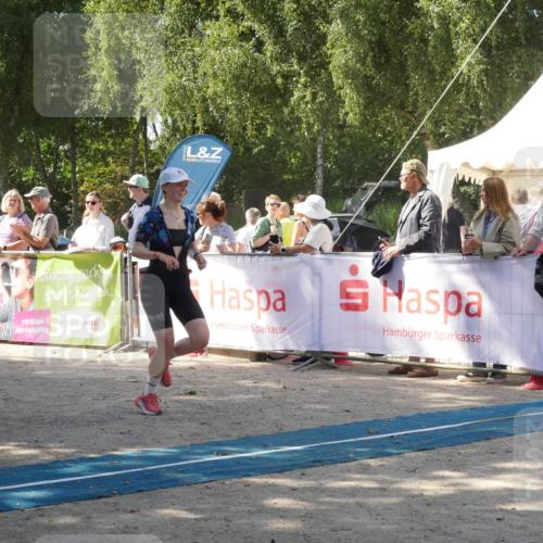 07.09.2025 - 19. Norderstedt Triathlon Zöllner http://msf.ph/oto/8786224 07.09.2025 13:00:10 Ziel 214, 776, 1255, 1327, 1343 meine-sportfotos.de