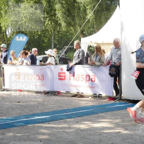 07.09.2025 - 19. Norderstedt Triathlon Zöllner http://msf.ph/oto/8786229 07.09.2025 13:00:11 Ziel 214, 1255, 1327, 1343 meine-sportfotos.de