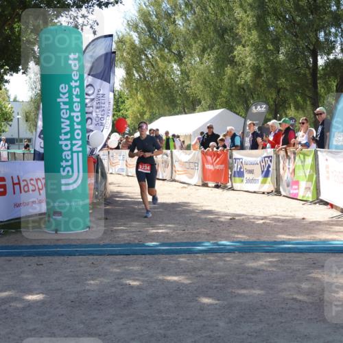 07.09.2025 - 19. Norderstedt Triathlon Zöllner http://msf.ph/oto/8786230 07.09.2025 13:24:05 Ziel 174, 1234 meine-sportfotos.de