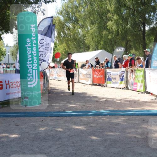 07.09.2025 - 19. Norderstedt Triathlon Zöllner http://msf.ph/oto/8786241 07.09.2025 13:24:17 Ziel  meine-sportfotos.de