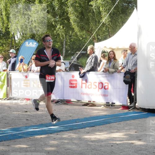 07.09.2025 - 19. Norderstedt Triathlon Zöllner http://msf.ph/oto/8786252 07.09.2025 13:00:29 Ziel 146, 830, 1370 meine-sportfotos.de