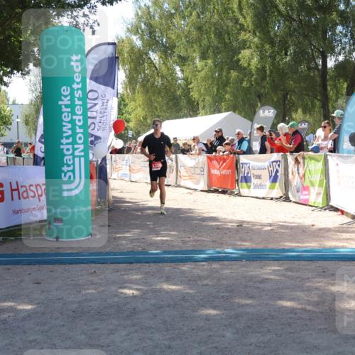 07.09.2025 - 19. Norderstedt Triathlon Zöllner http://msf.ph/oto/8786266 07.09.2025 13:24:47 Ziel 1328 meine-sportfotos.de