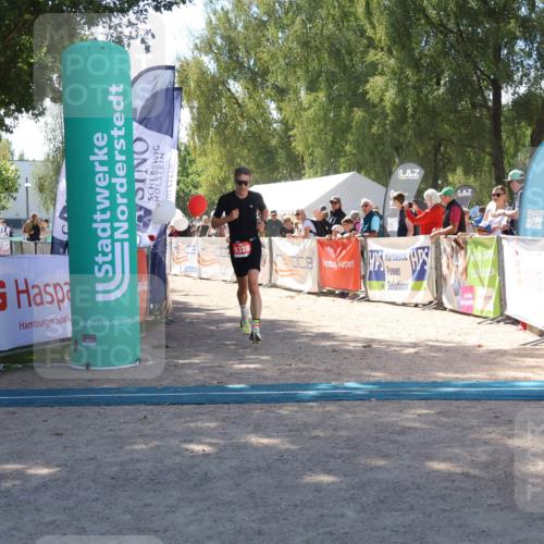 07.09.2025 - 19. Norderstedt Triathlon Zöllner http://msf.ph/oto/8786271 07.09.2025 13:24:47 Ziel 1328 meine-sportfotos.de