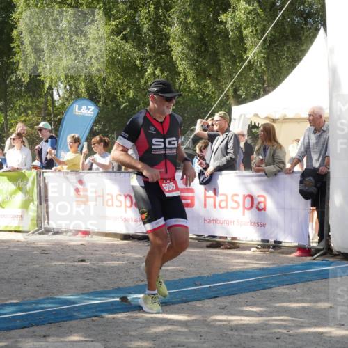 07.09.2025 - 19. Norderstedt Triathlon Zöllner http://msf.ph/oto/8786282 07.09.2025 13:00:47 Ziel 695, 1247 meine-sportfotos.de