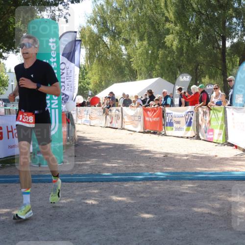 07.09.2025 - 19. Norderstedt Triathlon Zöllner http://msf.ph/oto/8786293 07.09.2025 13:24:49 Ziel 1328 meine-sportfotos.de