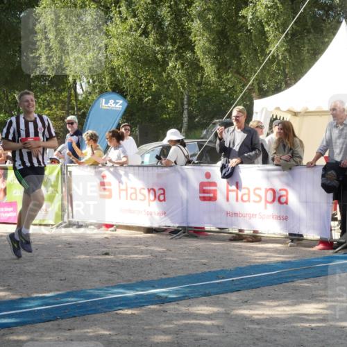 07.09.2025 - 19. Norderstedt Triathlon Zöllner http://msf.ph/oto/8786314 07.09.2025 13:01:15 Ziel 1311 meine-sportfotos.de
