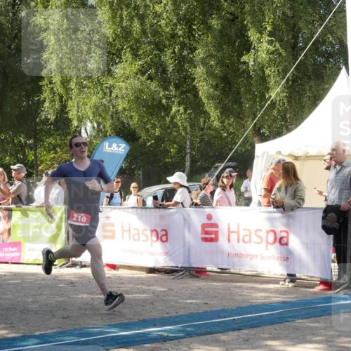 07.09.2025 - 19. Norderstedt Triathlon Zöllner http://msf.ph/oto/8786335 07.09.2025 13:02:01 Ziel 210 meine-sportfotos.de