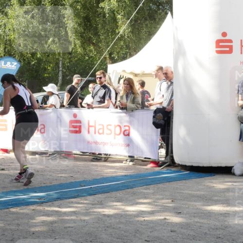 07.09.2025 - 19. Norderstedt Triathlon Zöllner http://msf.ph/oto/8786360 07.09.2025 13:02:37 Ziel 1380 meine-sportfotos.de