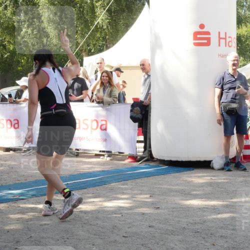 07.09.2025 - 19. Norderstedt Triathlon Zöllner http://msf.ph/oto/8786377 07.09.2025 13:02:39 Ziel 1380 meine-sportfotos.de
