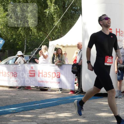 07.09.2025 - 19. Norderstedt Triathlon Zöllner http://msf.ph/oto/8786399 07.09.2025 13:02:56 Ziel 260 meine-sportfotos.de