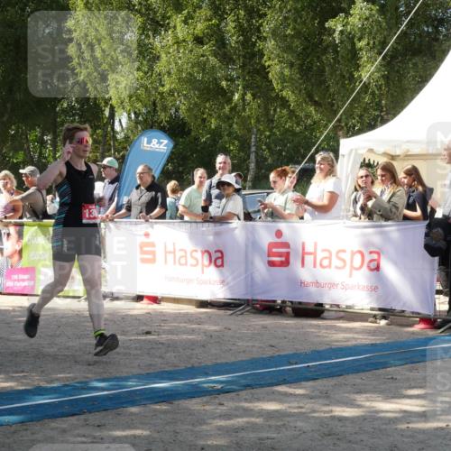 07.09.2025 - 19. Norderstedt Triathlon Zöllner http://msf.ph/oto/8786402 07.09.2025 13:03:22 Ziel 1364 meine-sportfotos.de