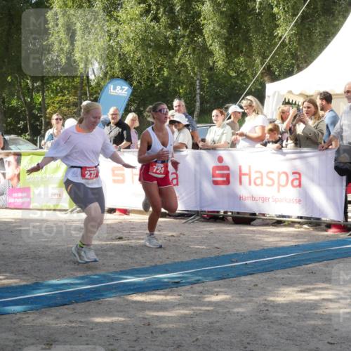 07.09.2025 - 19. Norderstedt Triathlon Zöllner http://msf.ph/oto/8786456 07.09.2025 13:03:55 Ziel 182, 207, 273, 721, 724 meine-sportfotos.de