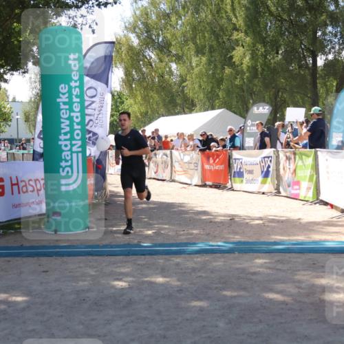 07.09.2025 - 19. Norderstedt Triathlon Zöllner http://msf.ph/oto/8786462 07.09.2025 13:25:54 Ziel 171 meine-sportfotos.de