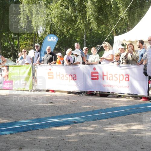 07.09.2025 - 19. Norderstedt Triathlon Zöllner http://msf.ph/oto/8786463 07.09.2025 13:03:56 Ziel 182, 207, 273, 724 meine-sportfotos.de
