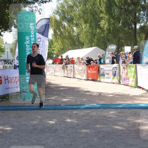 07.09.2025 - 19. Norderstedt Triathlon Zöllner http://msf.ph/oto/8786466 07.09.2025 13:25:55 Ziel 171 meine-sportfotos.de