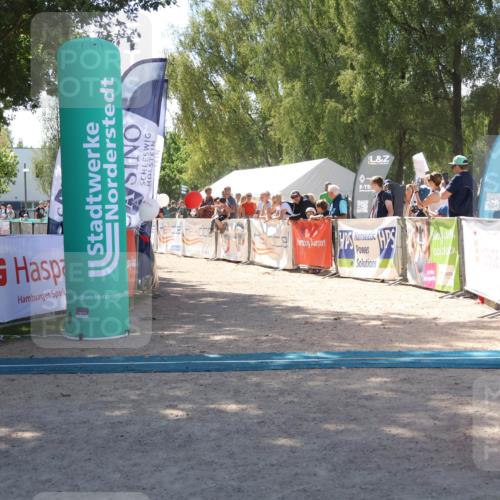 07.09.2025 - 19. Norderstedt Triathlon Zöllner http://msf.ph/oto/8786470 07.09.2025 13:25:56 Ziel 171 meine-sportfotos.de