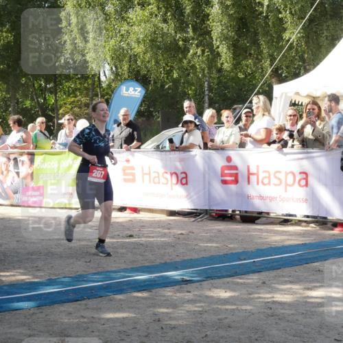 07.09.2025 - 19. Norderstedt Triathlon Zöllner http://msf.ph/oto/8786471 07.09.2025 13:03:57 Ziel 182, 207, 273, 724 meine-sportfotos.de