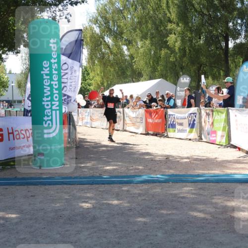 07.09.2025 - 19. Norderstedt Triathlon Zöllner http://msf.ph/oto/8786491 07.09.2025 13:26:04 Ziel 1331 meine-sportfotos.de