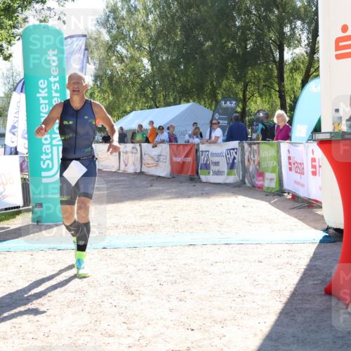 07.09.2025 - 19. Norderstedt Triathlon Zöllner http://msf.ph/oto/8786505 07.09.2025 15:41:14 Ziel 1457 meine-sportfotos.de