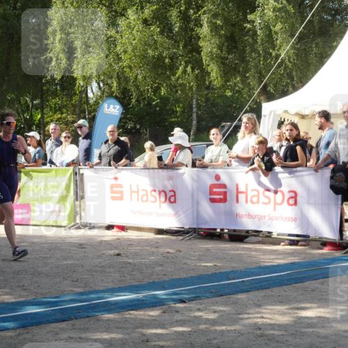 07.09.2025 - 19. Norderstedt Triathlon Zöllner http://msf.ph/oto/8786510 07.09.2025 13:04:34 Ziel 216, 1339 meine-sportfotos.de