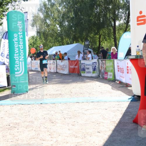 07.09.2025 - 19. Norderstedt Triathlon Zöllner http://msf.ph/oto/8786549 07.09.2025 15:41:56 Ziel 398 meine-sportfotos.de