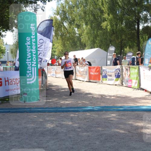 07.09.2025 - 19. Norderstedt Triathlon Zöllner http://msf.ph/oto/8786580 07.09.2025 13:26:47 Ziel 150 meine-sportfotos.de