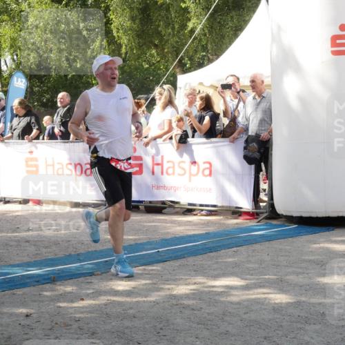 07.09.2025 - 19. Norderstedt Triathlon Zöllner http://msf.ph/oto/8786582 07.09.2025 13:05:28 Ziel 1276 meine-sportfotos.de