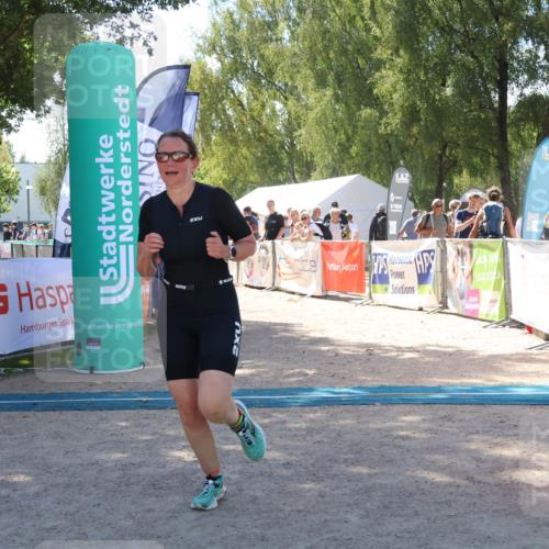 07.09.2025 - 19. Norderstedt Triathlon Zöllner http://msf.ph/oto/8786639 07.09.2025 13:27:09 Ziel 1269 meine-sportfotos.de