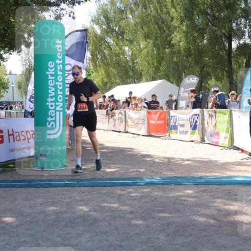 07.09.2025 - 19. Norderstedt Triathlon Zöllner http://msf.ph/oto/8786645 07.09.2025 13:27:23 Ziel 177 meine-sportfotos.de