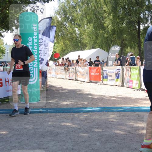 07.09.2025 - 19. Norderstedt Triathlon Zöllner http://msf.ph/oto/8786652 07.09.2025 13:27:24 Ziel 177 meine-sportfotos.de