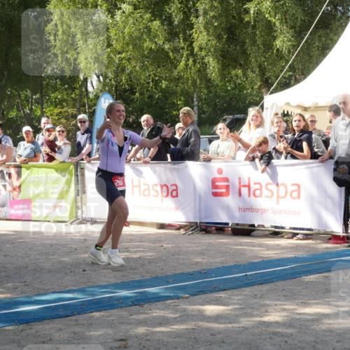 07.09.2025 - 19. Norderstedt Triathlon Zöllner http://msf.ph/oto/8786653 07.09.2025 13:06:34 Ziel 293, 811, 1260 meine-sportfotos.de