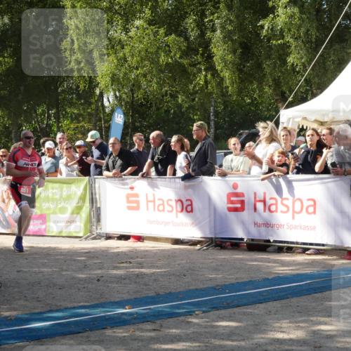 07.09.2025 - 19. Norderstedt Triathlon Zöllner http://msf.ph/oto/8786661 07.09.2025 13:07:22 Ziel 851 meine-sportfotos.de