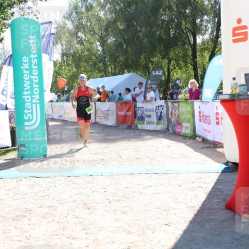 07.09.2025 - 19. Norderstedt Triathlon Zöllner http://msf.ph/oto/8786663 07.09.2025 15:42:48 Ziel 984 meine-sportfotos.de