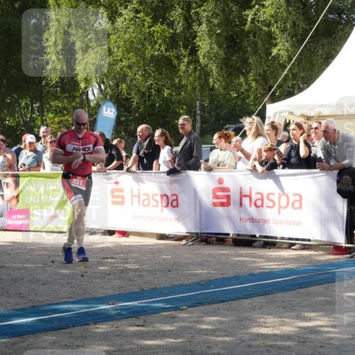 07.09.2025 - 19. Norderstedt Triathlon Zöllner http://msf.ph/oto/8786664 07.09.2025 13:07:22 Ziel 851 meine-sportfotos.de