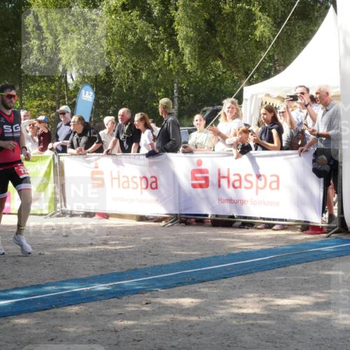 07.09.2025 - 19. Norderstedt Triathlon Zöllner http://msf.ph/oto/8786697 07.09.2025 13:07:50 Ziel 732, 1248 meine-sportfotos.de