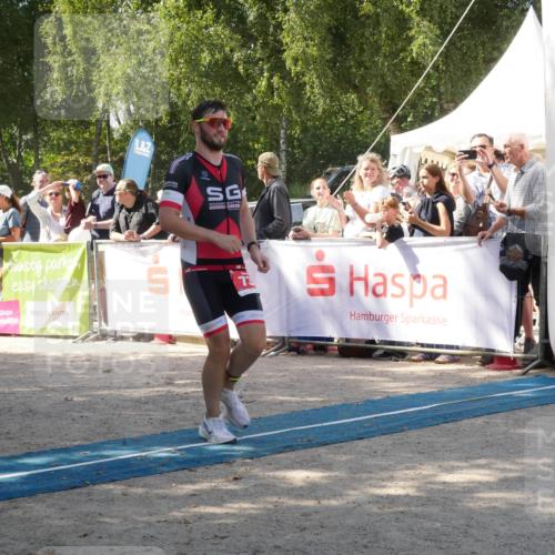 07.09.2025 - 19. Norderstedt Triathlon Zöllner http://msf.ph/oto/8786705 07.09.2025 13:07:51 Ziel 732, 1248 meine-sportfotos.de