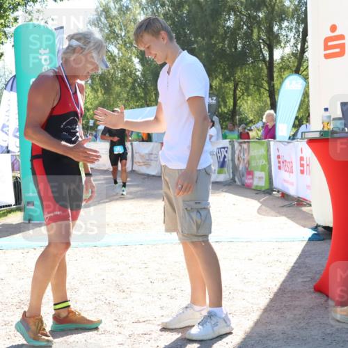 07.09.2025 - 19. Norderstedt Triathlon Zöllner http://msf.ph/oto/8786706 07.09.2025 15:43:06 Ziel 911 meine-sportfotos.de