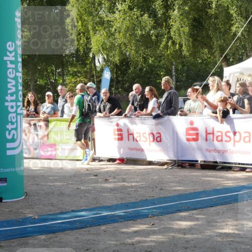 07.09.2025 - 19. Norderstedt Triathlon Zöllner http://msf.ph/oto/8786727 07.09.2025 13:08:02 Ziel 709, 788 meine-sportfotos.de