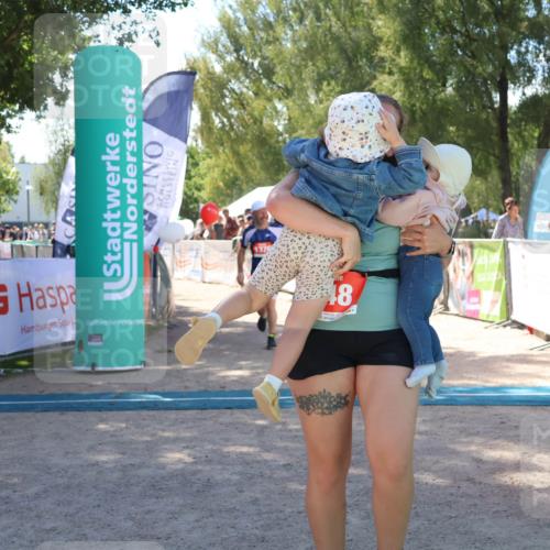 07.09.2025 - 19. Norderstedt Triathlon Zöllner http://msf.ph/oto/8786729 07.09.2025 13:27:39 Ziel 248, 1376 meine-sportfotos.de