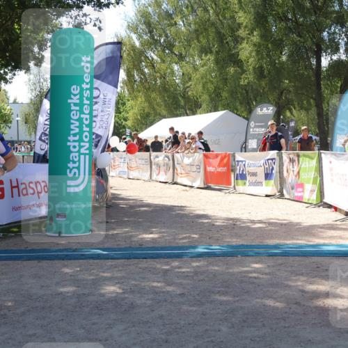 07.09.2025 - 19. Norderstedt Triathlon Zöllner http://msf.ph/oto/8786749 07.09.2025 13:27:42 Ziel 248, 295, 1376 meine-sportfotos.de