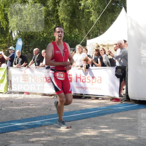 07.09.2025 - 19. Norderstedt Triathlon Zöllner http://msf.ph/oto/8786753 07.09.2025 13:08:10 Ziel 816 meine-sportfotos.de